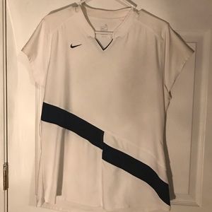 Nike fit dry XL